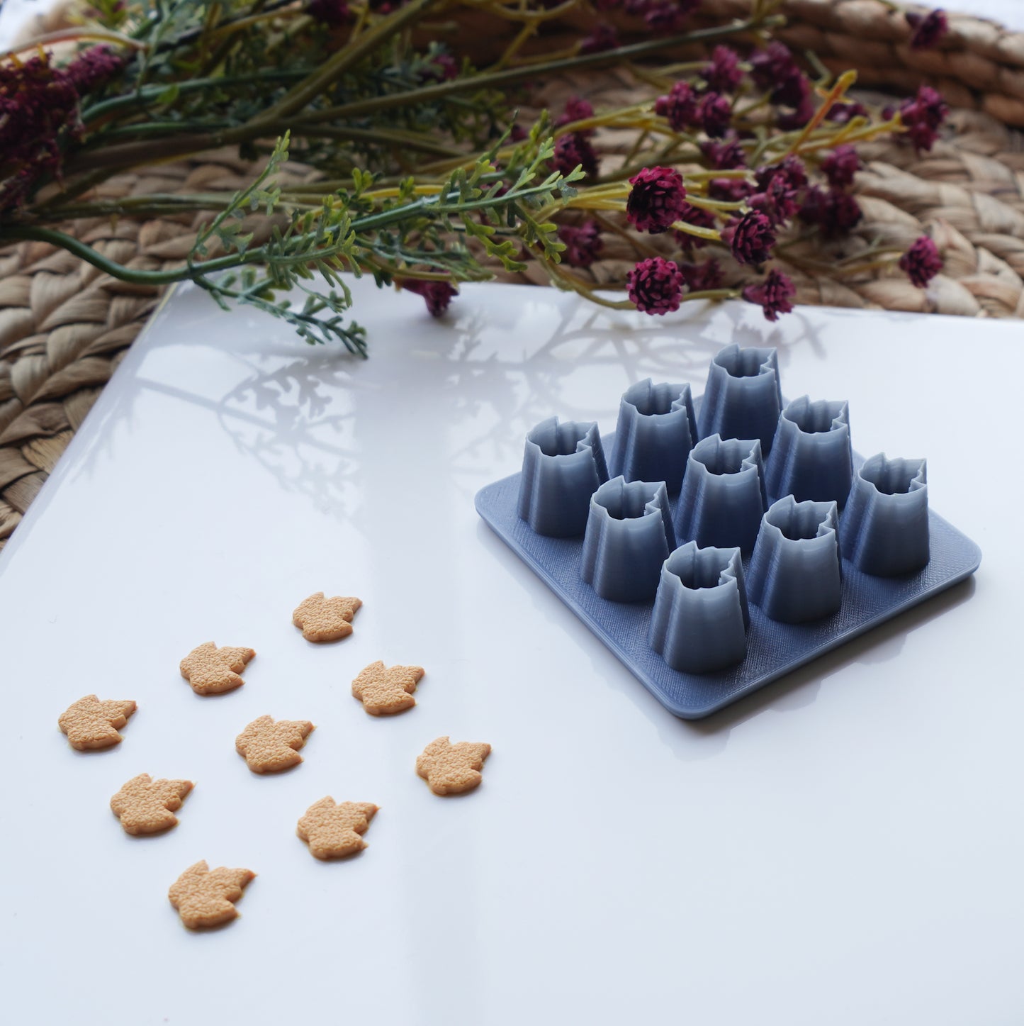 Maple Leaf Micro Cluster Clay Cutter