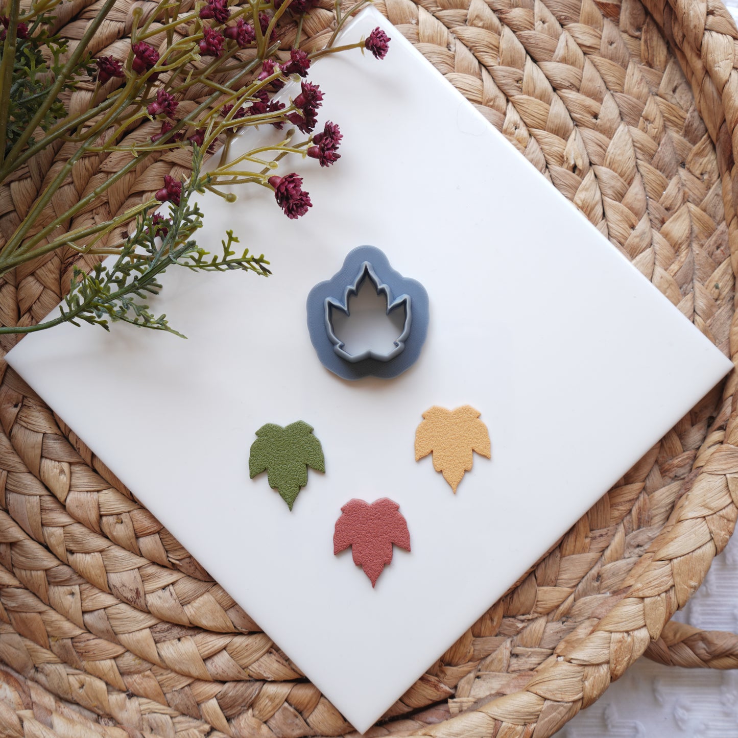 Maple Leaf Clay Cutter