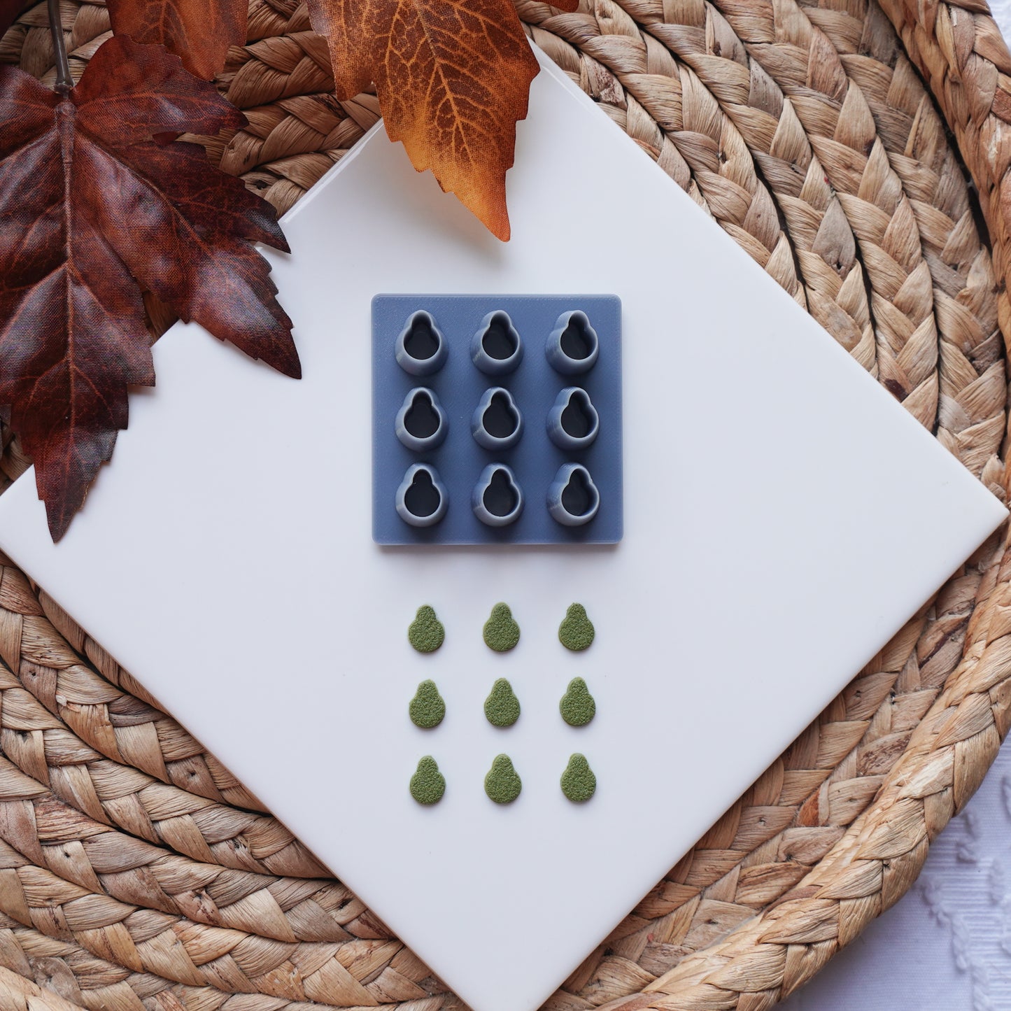 Pear Micro Cluster Clay Cutter