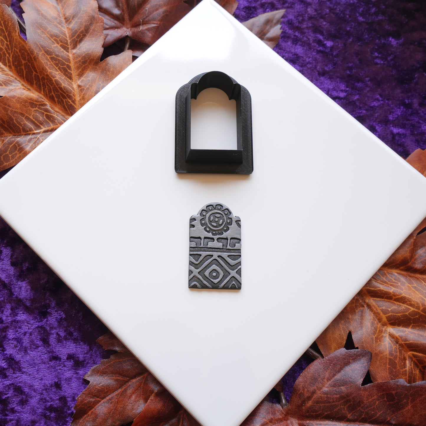 Binx Tombstone Clay Cutter