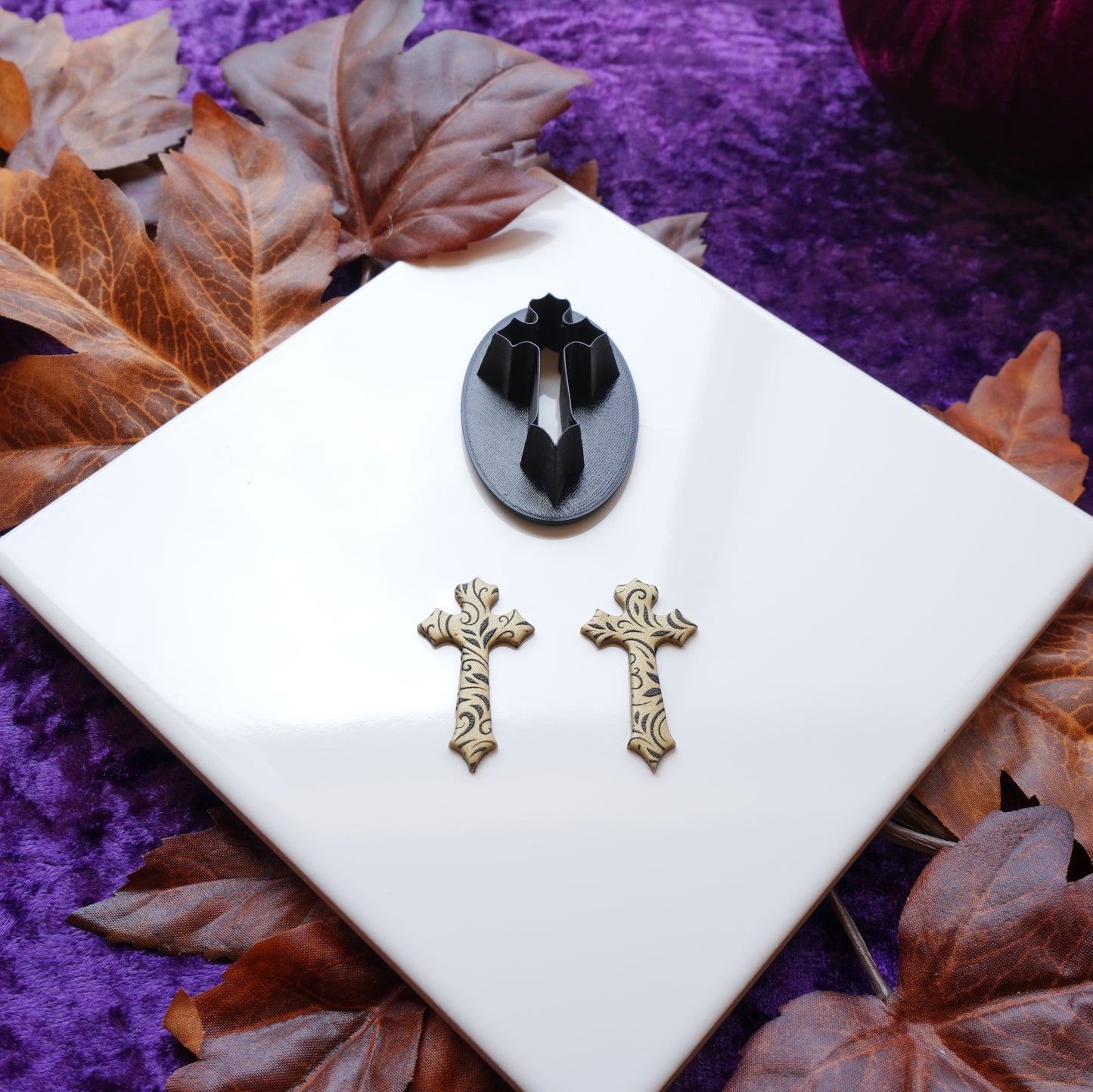 Gothic Cross Clay Cutter