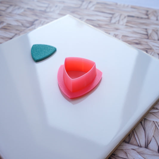 Trillion Isosceles Puffy Triangle Clay Cutter