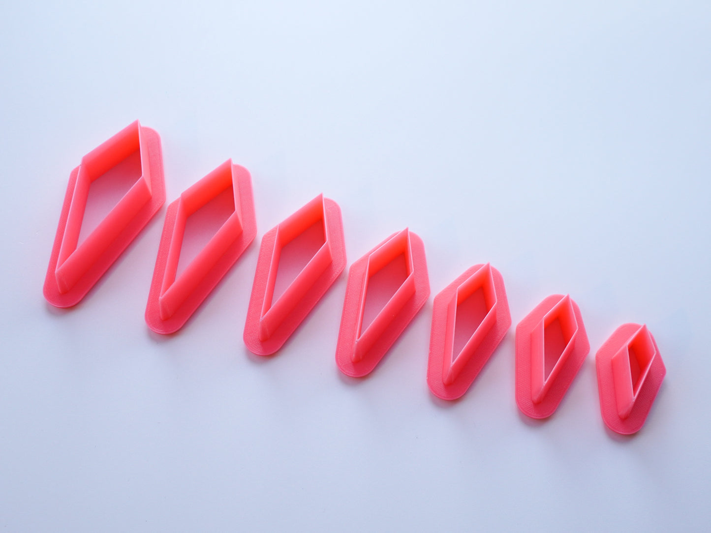 Elongated Kite Clay Cutter - 1:3 ratio
