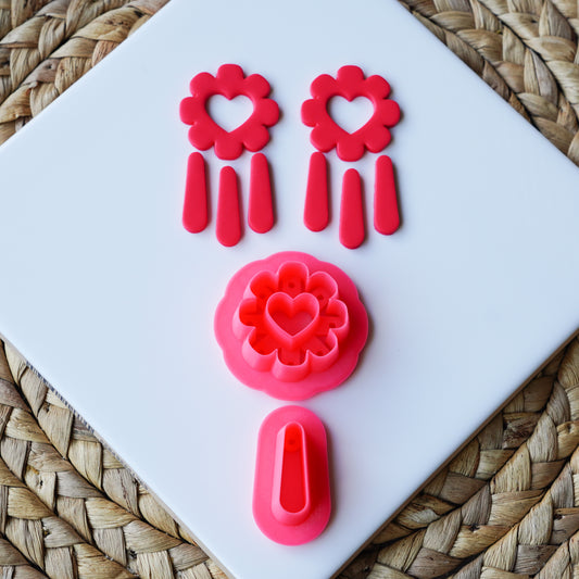 Blossoming Love Cutter Set – Daisy with Heart Cutout & Petal Dangle