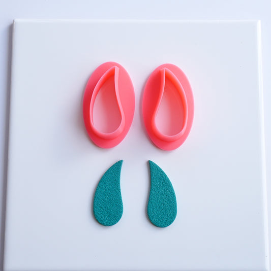 Paisley Clay Cutter Mirrored Set
