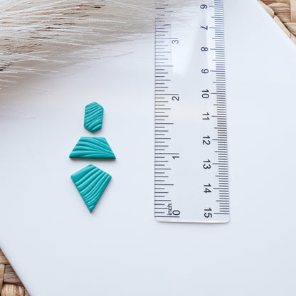 Geometric Queen Dangle Clay Cutter Set